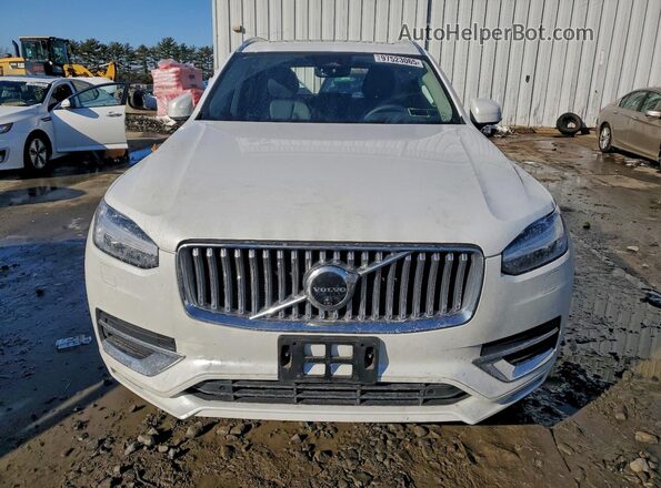 YV4L12PE0R1185484 2024 VOLVO XC90 White Widok z przodu