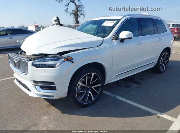 YV4L12PE9R1222080 2024 VOLVO XC90 White წინა მარცხენა ხედი სამი მეოთხედიდან