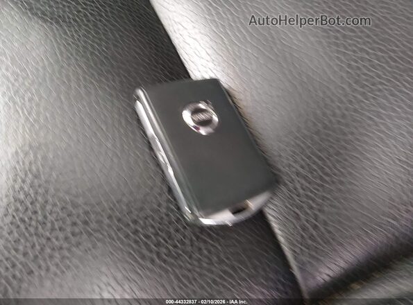 YV4L12PN9P1921500 2023 VOLVO XC90 Черный Вид панели приборов