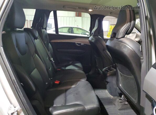YV4L12PV2P1917675 2023 VOLVO XC90 Silver Вид задньої частини салону