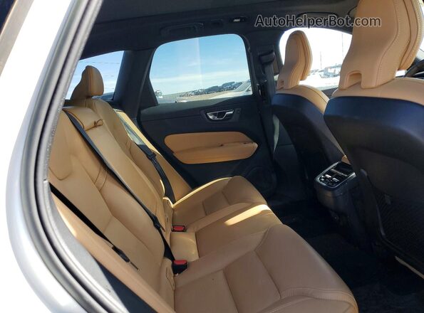 YV4L12RA3P1284050 2023 VOLVO XC60 White 