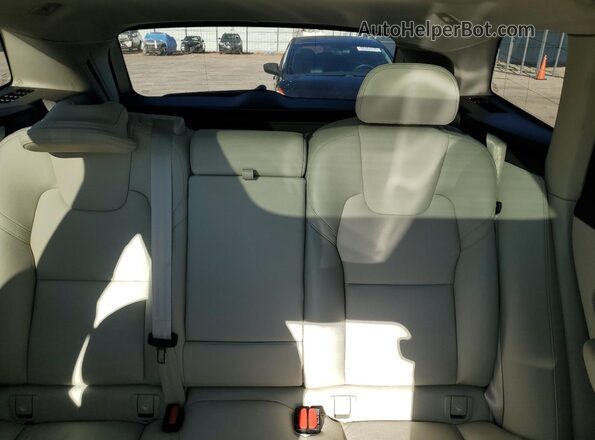 YV4L12RK1N1010190 2022 VOLVO XC60 White 