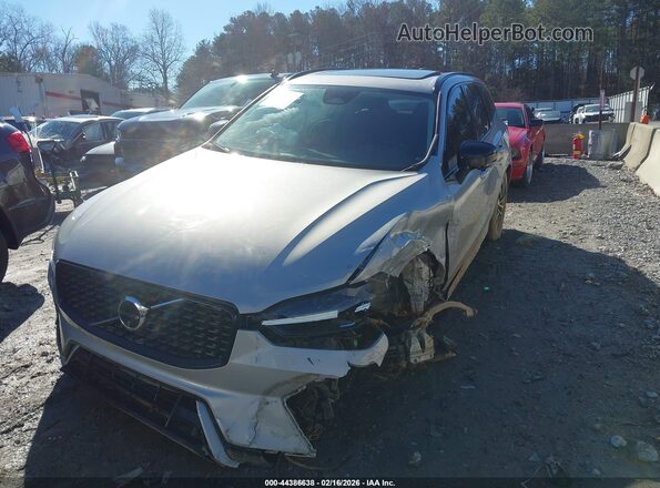 YV4L12RL1R1884893 2024 VOLVO XC60 Gray წინა მარცხენა ხედი სამი მეოთხედიდან