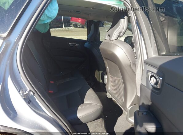 YV4L12RL1R1884893 2024 VOLVO XC60 Gray VIN კოდის სტიკერის ხედი
