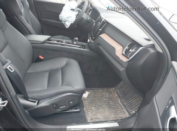 YV4L12RL4R1884046 2024 VOLVO XC60 Черный 