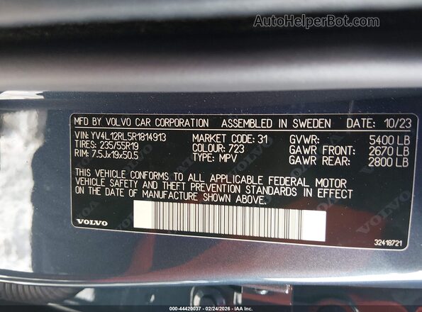 YV4L12RL5R1814913 2024 VOLVO XC60 Blue Vista del compartimento del motor
