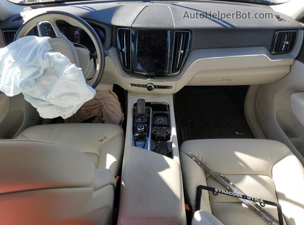 YV4L12RN7P1383134 2023 VOLVO XC60 Синий Вид панели приборов