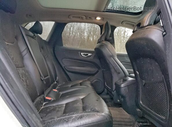YV4L12RV0P1312941 2023 VOLVO XC60 White Rear interior view