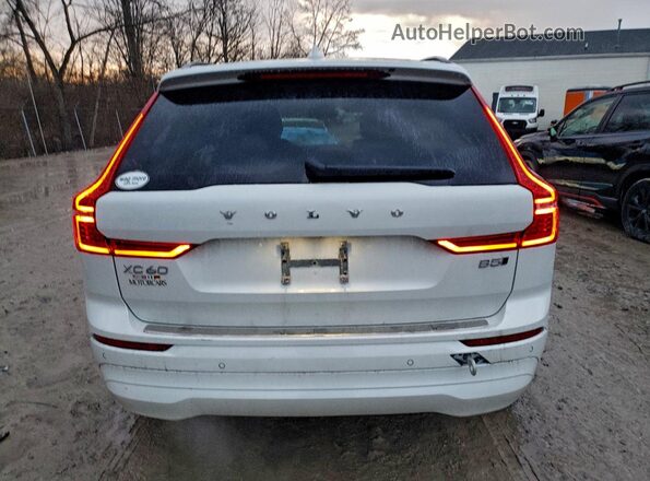 YV4L12RV0P1312941 2023 VOLVO XC60 White Rear view