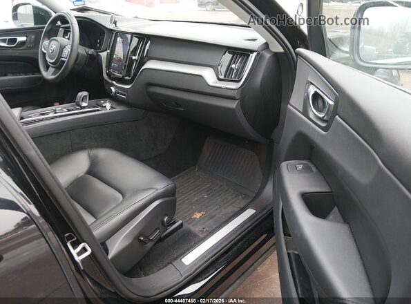 YV4L12RV3P1379839 2023 VOLVO XC60 Black Vista interior delantera