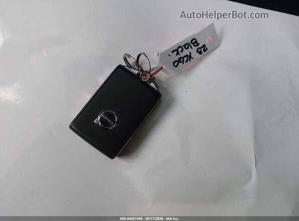 YV4L12RV3P1379839 2023 VOLVO XC60 Black Vista del salpicadero