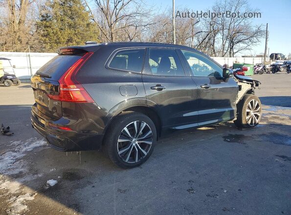 YV4L12RW7P1239298 2023 VOLVO XC60 Black Rear right