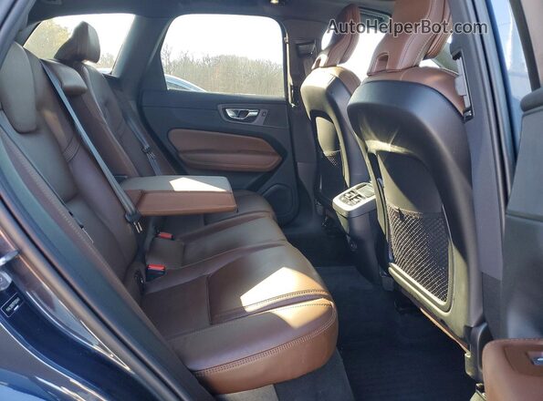 YV4L12RX7P1283441 2023 VOLVO XC60 Blue Вид задніх сидінь