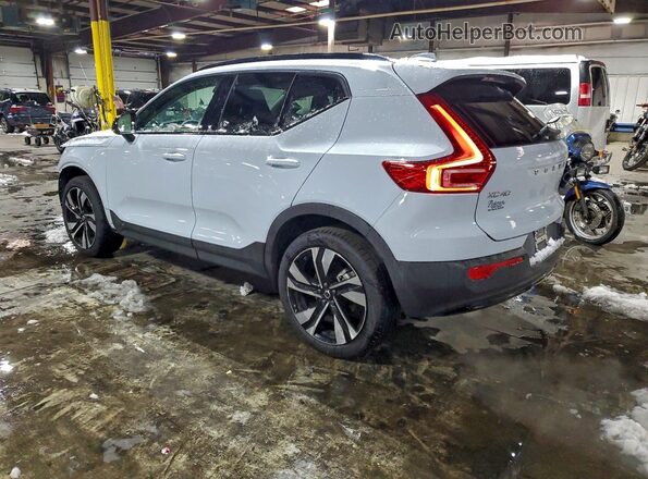 YV4L12UC3S2538447 2025 VOLVO XC40 Синий Задняя левая четверть