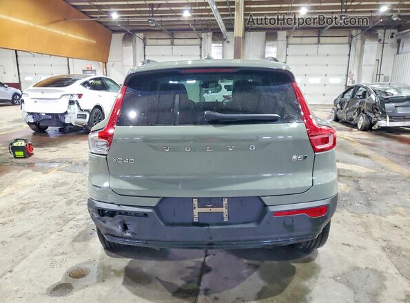 YV4L12UC4S2592811 2025 VOLVO XC40 Gray Widok z tyłu