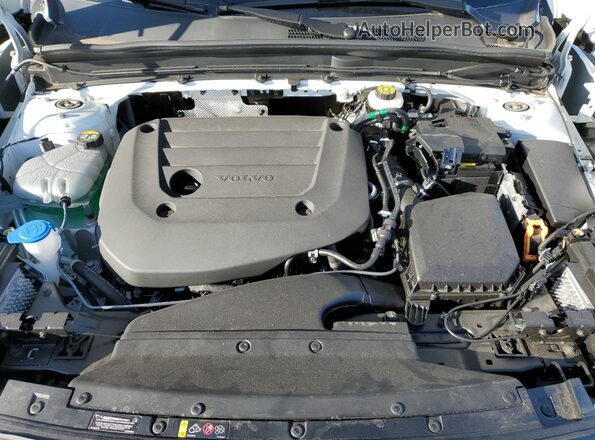 YV4L12UC7S2491410 2025 VOLVO XC40 White Widok komory silnika