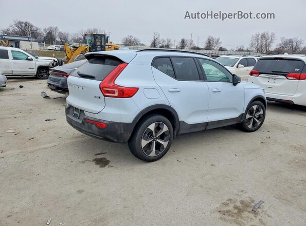 YV4L12UC8S2560072 2025 VOLVO XC40 Blue 