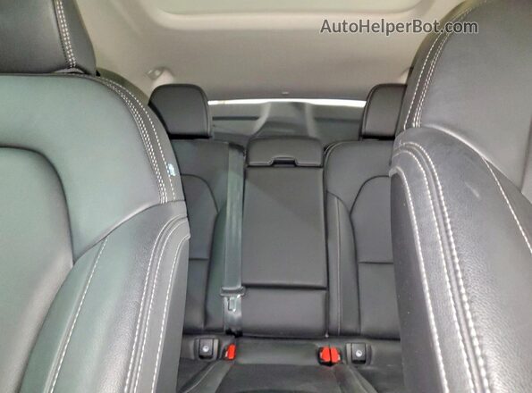 YV4L12UJ2S2607465 2025 VOLVO XC40 Black Вид задніх сидінь