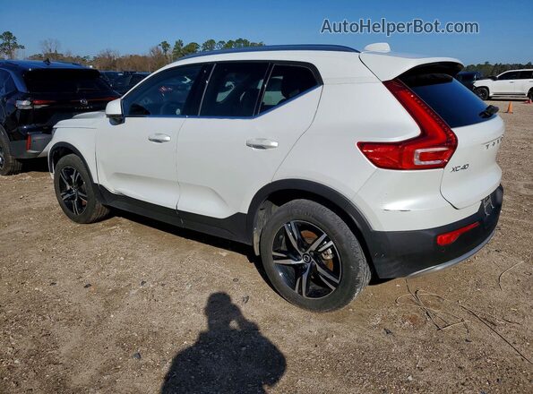 YV4L12UJ5S2576650 2025 VOLVO XC40 Белый Задняя левая четверть