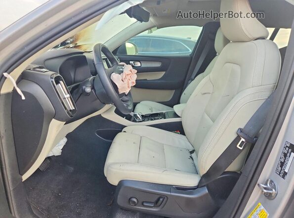 YV4L12UL3R2354443 2024 VOLVO XC40 Gray 
