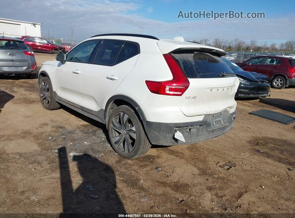 YV4L12UM4S2517311 2025 VOLVO XC40 White Հետևի ձախ