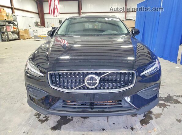 YV4L12WK4S2145206 2025 VOLVO V60 Черный Вид спереди