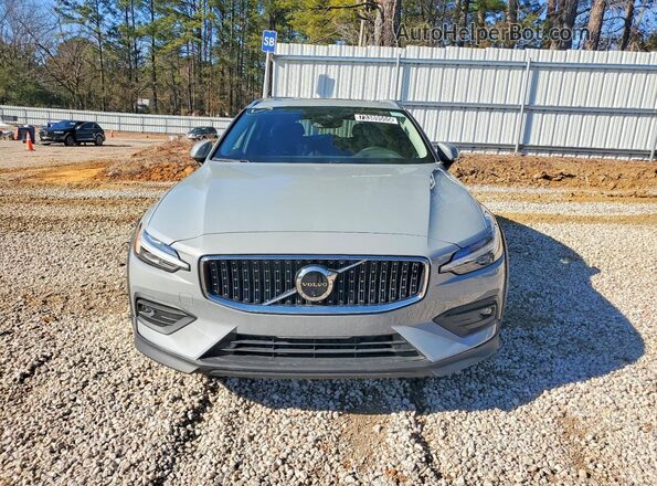 YV4L12WK7S2147595 2025 VOLVO V60 Silver Դիմացի տեսք
