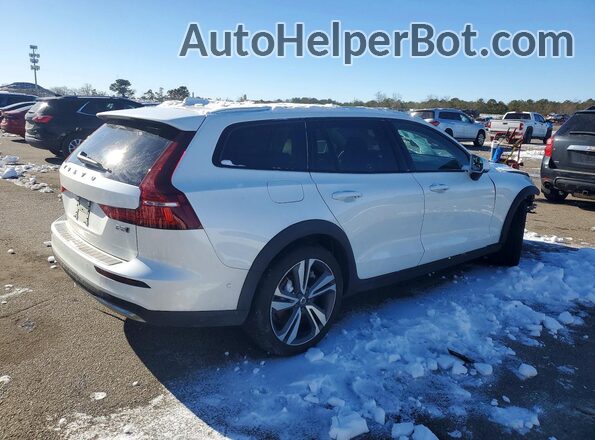 YV4L12WY6R2141074 2024 VOLVO V60 White Tył prawy