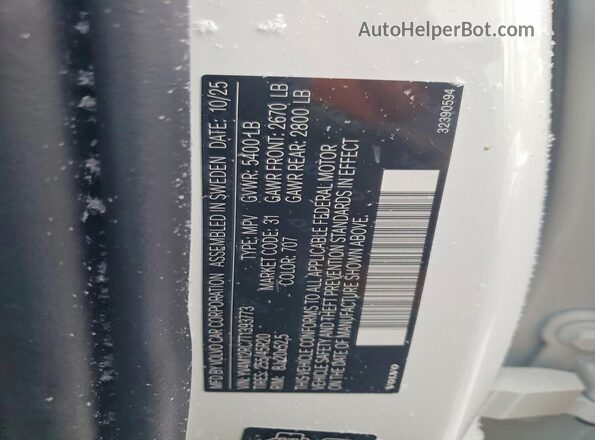 YV4M12RC7T1393773 2026 VOLVO XC60 White VIN კოდის სტიკერის ხედი