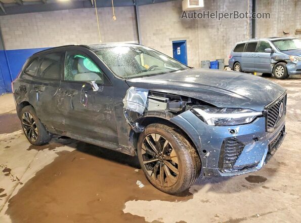 YV4M12RCXT1414521 2026 VOLVO XC60 Синий Передняя правая четверть