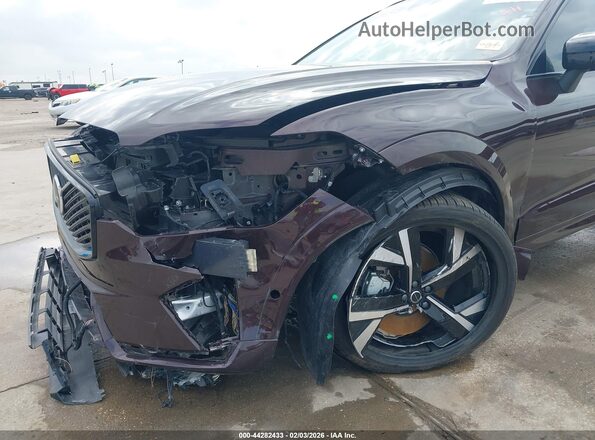 YV4M12RM0T1388083 2026 VOLVO XC60 Бордовый Вид спереди