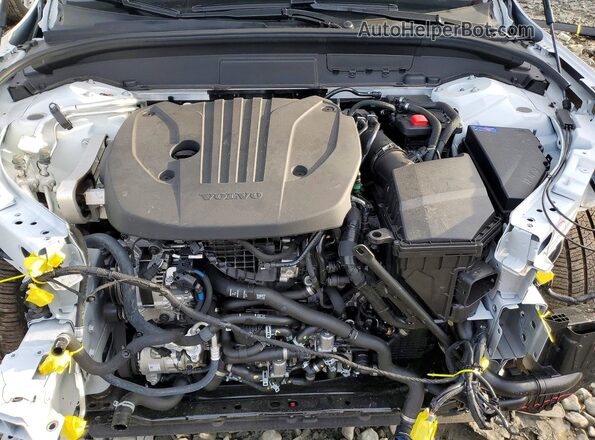 YV4M12RM5S1222284 2025 VOLVO XC60 White Սալոնի հետևի տեսք