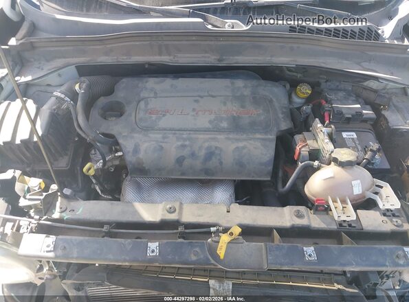 ZACCJABB9HPF50348 2017 JEEP RENEGADE Белый Вид сзади