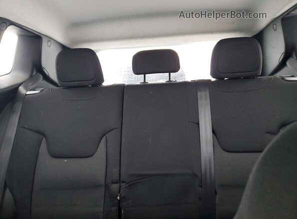 ZACCJBAB0JPJ06009 2018 JEEP RENEGADE White უკანა სავარძლების ხედი