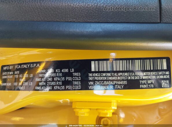 ZACCJBAB4JPH44685 2018 JEEP RENEGADE Yellow ძრავის განყოფილების ხედი
