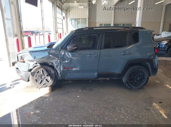 ZACCJBCB3JPH17975 2018 JEEP RENEGADE Gray Widok wnętrza 360 stopni