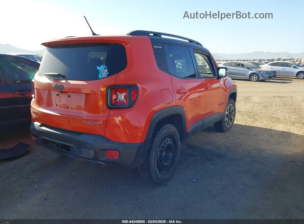 ZACCJBCT0GPE02567 2016 JEEP RENEGADE Оранжевый Задняя правая четверть