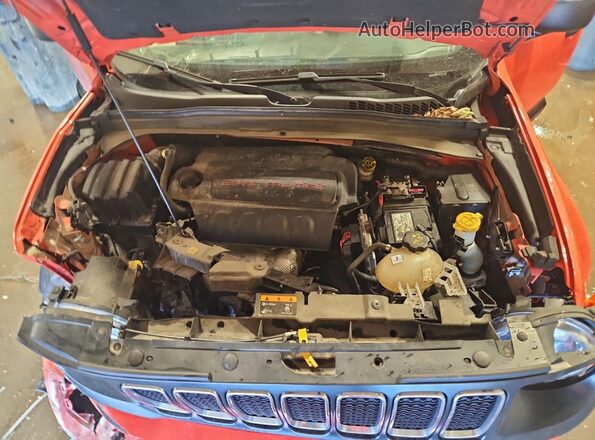 ZACNJBAB4KPJ80916 2019 JEEP RENEGADE Orange Вид задньої частини салону