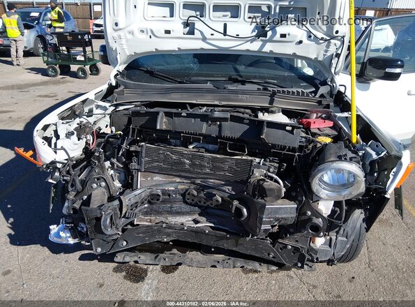 ZACNJDB11PPP30386 2023 JEEP RENEGADE White Вид ззаду