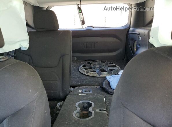 ZACNJDB17NPN78692 2022 JEEP RENEGADE Black Vista de los asientos traseros