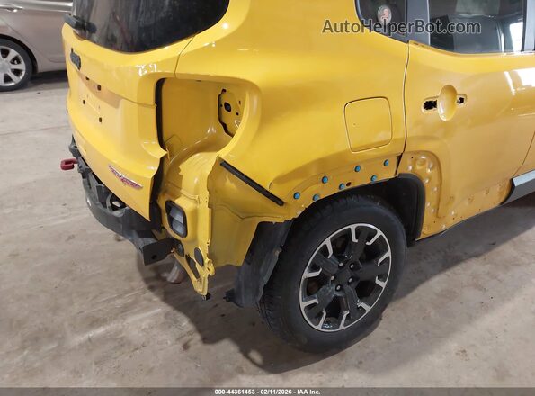 ZACNJDC13PPP55448 2023 JEEP RENEGADE Yellow წინა ხედი
