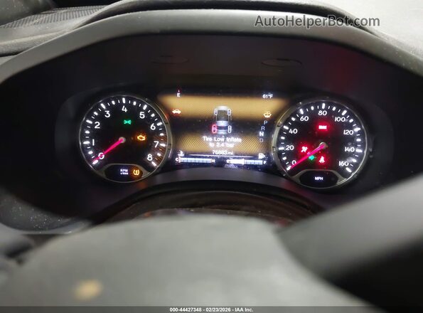 ZACNJDC18MPM51897 2021 JEEP RENEGADE Silver 
