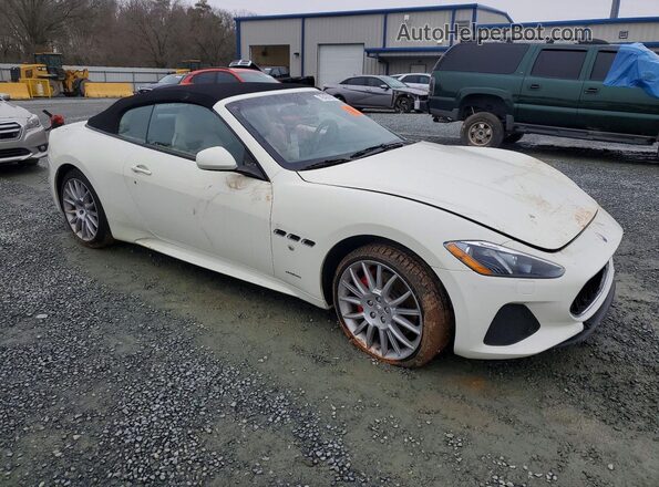 ZAM45VMA9J0273437 2018 MASERATI GRANTURISM White Front right