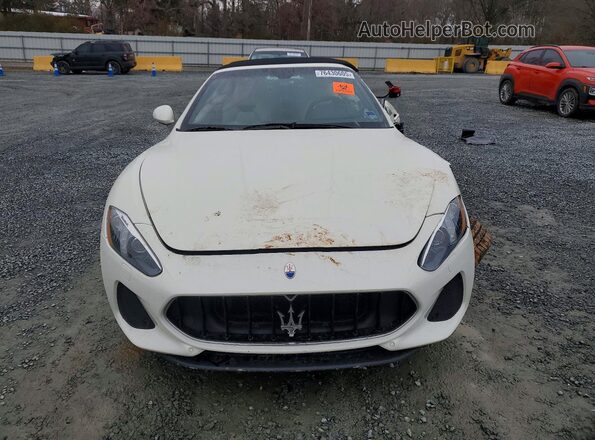 ZAM45VMA9J0273437 2018 MASERATI GRANTURISM White Front view