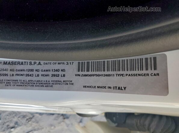 ZAM56RPS6H1246911 2017 MASERATI QUATTROPOR White Engine compartment view