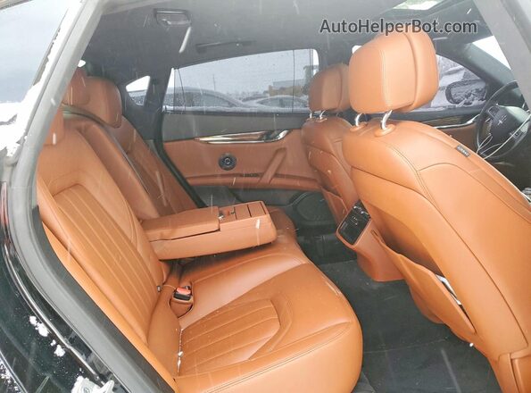 ZAM56RRAXH1198916 2017 MASERATI QUATTROPOR Black Vista de los asientos traseros