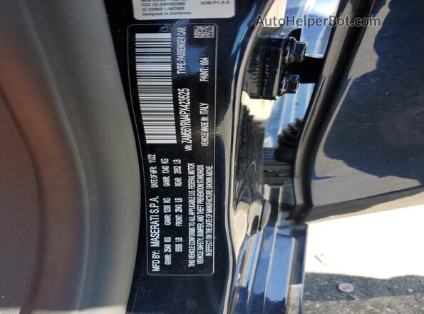 ZAM56YRM4PX423525 2023 MASERATI QUATTROPOR Blue Vista del compartimento del motor