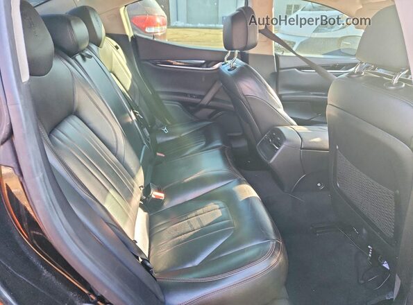 ZAM57RTA5H1213277 2017 MASERATI GHIBLI Black Vista de los asientos traseros