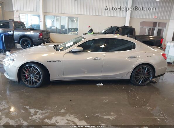 ZAM57RTA7H1240545 2017 MASERATI GHIBLI Серебряный Панорамный вид салона 360°
