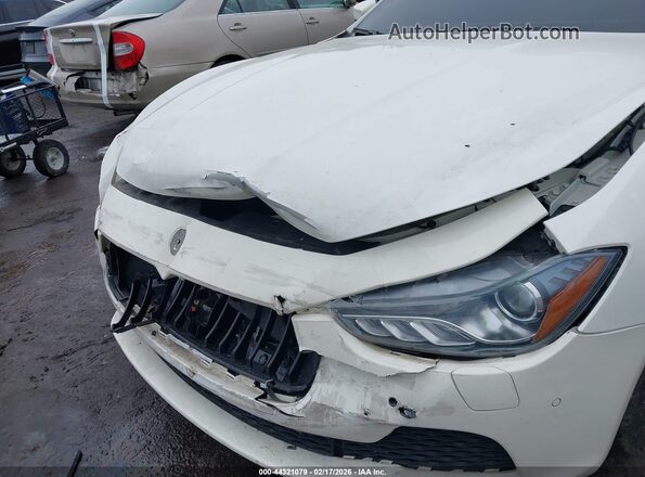 ZAM57RTL1H1227470 2017 MASERATI GHIBLI White Rear view